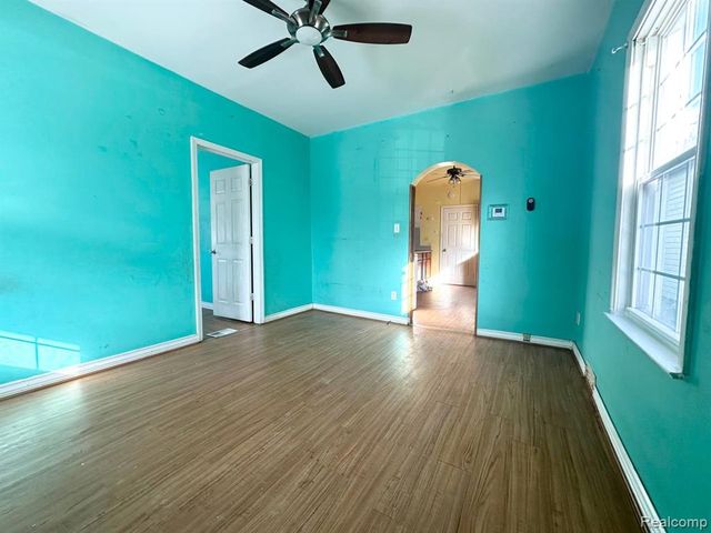 11730 Sobieski Street, Hamtramck, MI 48212