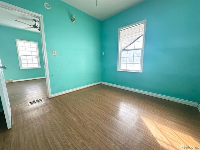 11730 Sobieski Street, Hamtramck, MI 48212