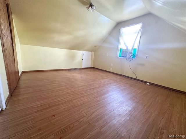 11730 Sobieski Street, Hamtramck, MI 48212