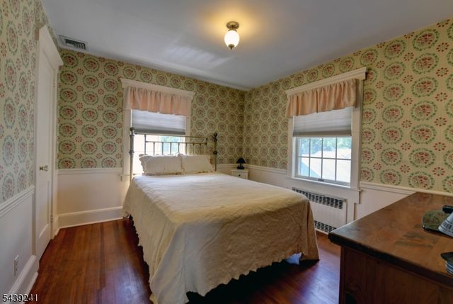 64 Hopper Ave, Pequannock Twp., NJ 07444