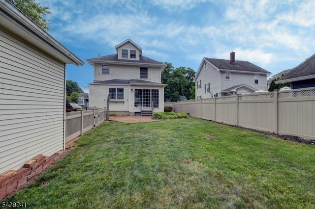 64 Hopper Ave, Pequannock Twp., NJ 07444