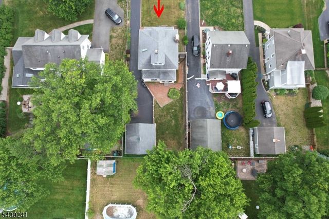 64 Hopper Ave, Pequannock Twp., NJ 07444