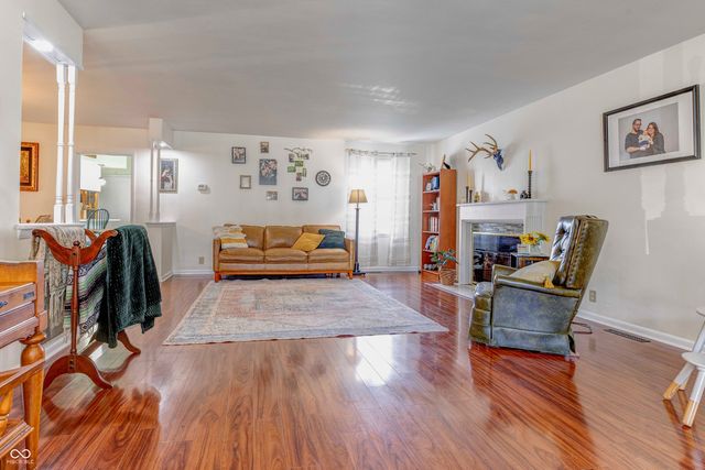 25 W 9th Street, Lapel, IN 46051