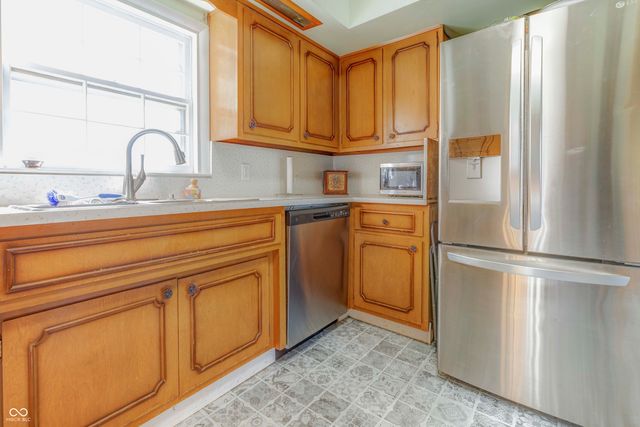 25 W 9th Street, Lapel, IN 46051