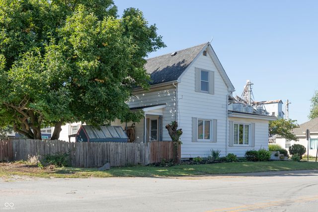 25 W 9th Street, Lapel, IN 46051