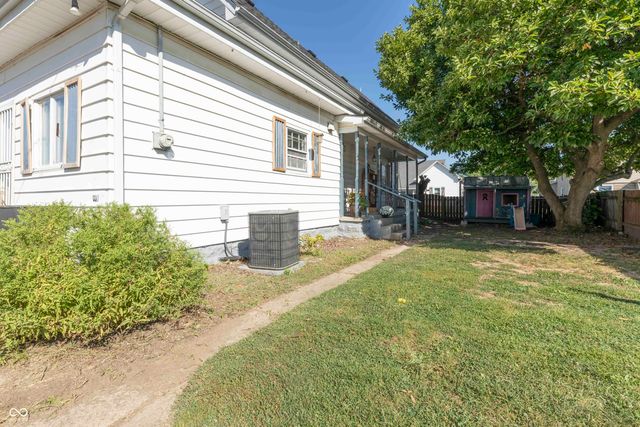 25 W 9th Street, Lapel, IN 46051