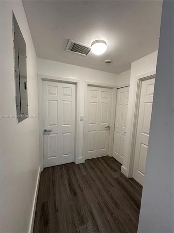 5923 SW 147th Place, Miami, FL 33193