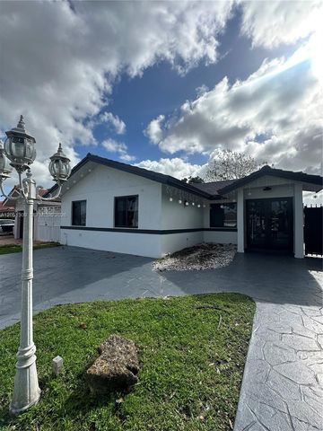 5923 SW 147th Place, Miami, FL 33193