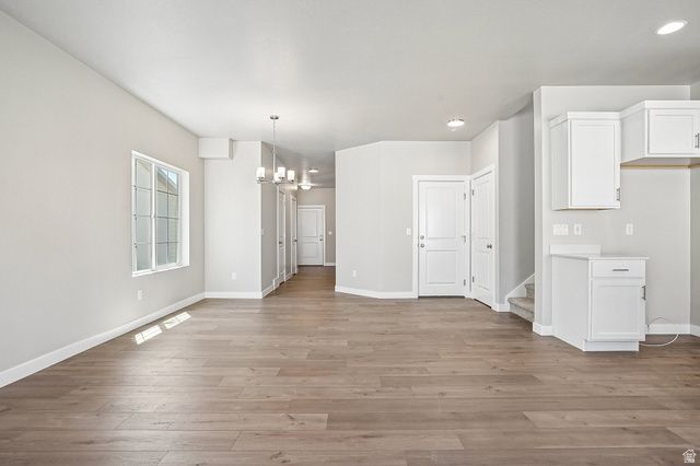 8853 S SMOKY HOLLOW RD, West Jordan, UT 84081