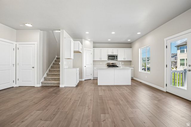 8853 S SMOKY HOLLOW RD, West Jordan, UT 84081