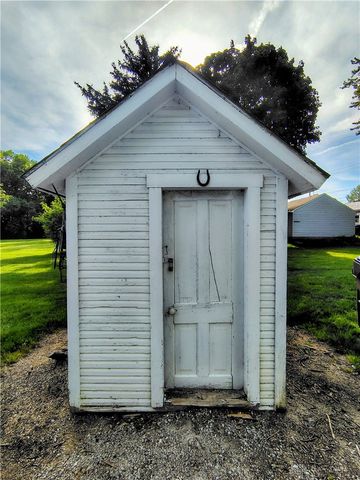 3689 W National Road, Springfield, OH 45504