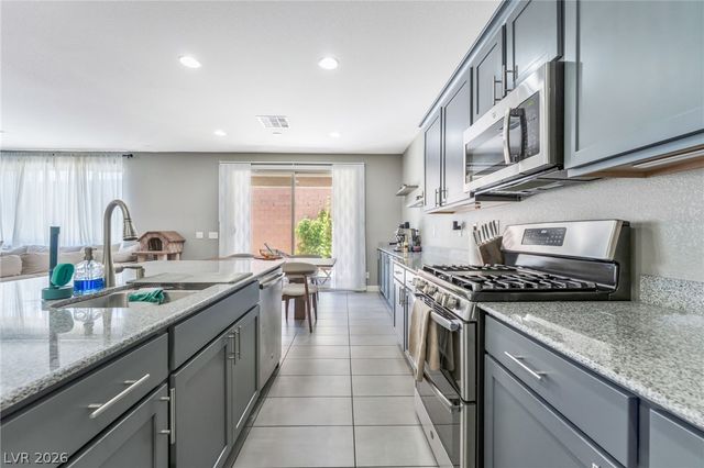 5981 Smith Valley Road, Las Vegas, NV 89148
