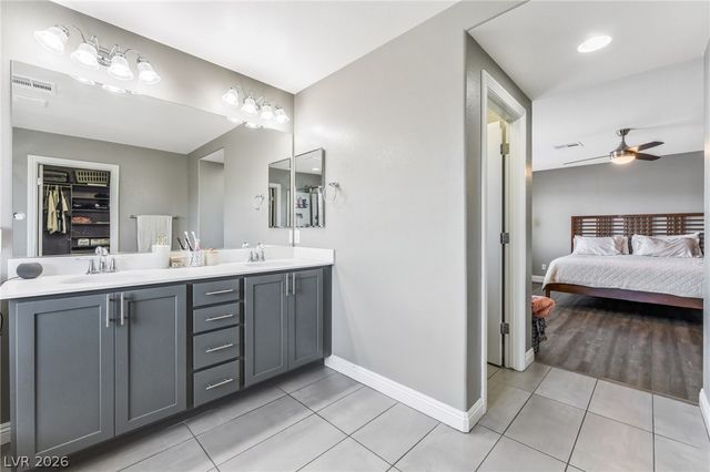 5981 Smith Valley Road, Las Vegas, NV 89148