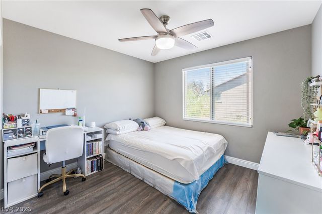 5981 Smith Valley Road, Las Vegas, NV 89148