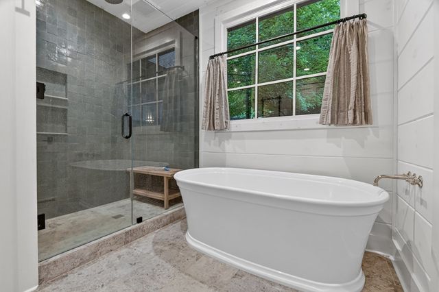 30 Cherokee Lane, Blue Ridge, GA 30513