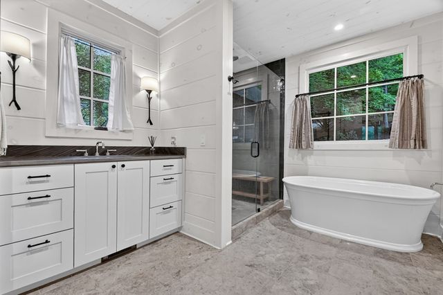 30 Cherokee Lane, Blue Ridge, GA 30513