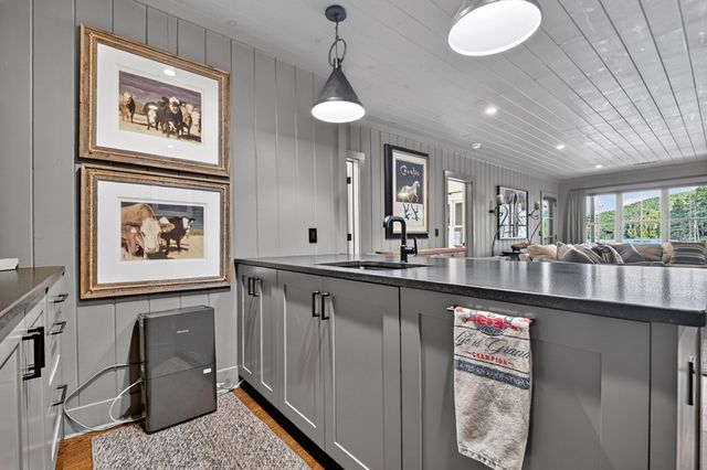 30 Cherokee Lane, Blue Ridge, GA 30513