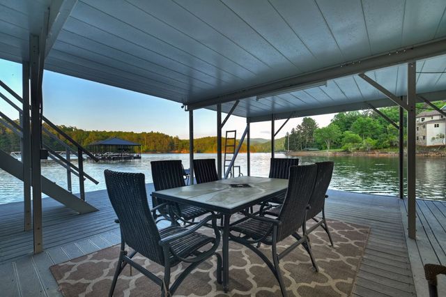 30 Cherokee Lane, Blue Ridge, GA 30513