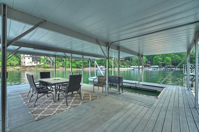 30 Cherokee Lane, Blue Ridge, GA 30513