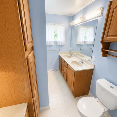 4645 S 3 Mile Road, Bay City, MI 48706