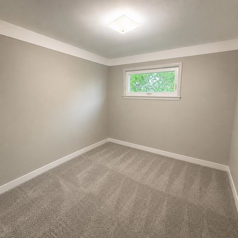 4645 S 3 Mile Road, Bay City, MI 48706
