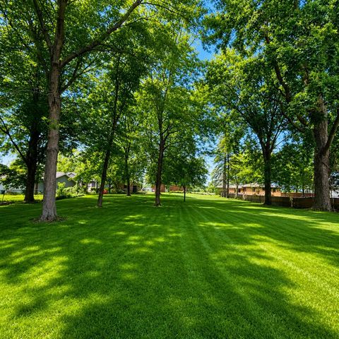 4645 S 3 Mile Road, Bay City, MI 48706