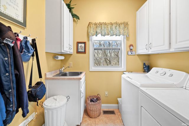 3408 Apple Lane, West Lafayette, IN 47906