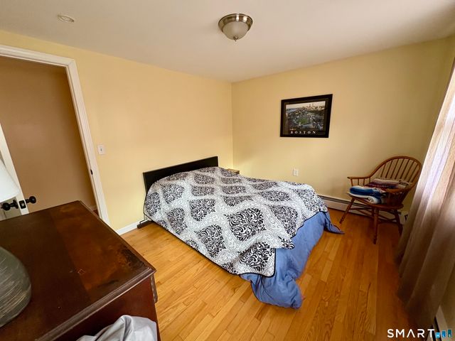 49 Hemlock Place, Middletown, CT 06457