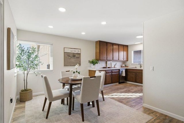 5251 Peony Dr, Livermore, CA 94551