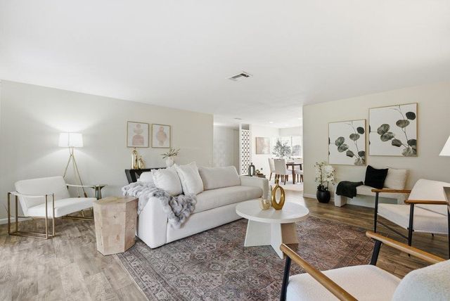 5251 Peony Dr, Livermore, CA 94551