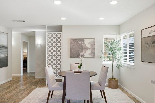 5251 Peony Dr, Livermore, CA 94551