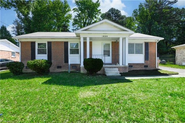 1620 Woodbriar Avenue, Greensboro, NC 27405