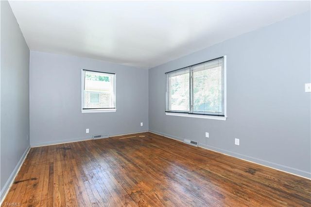1620 Woodbriar Avenue, Greensboro, NC 27405