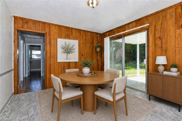 1620 Woodbriar Avenue, Greensboro, NC 27405