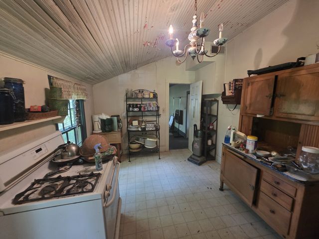 170 Cumberland St, Altamont, TN 37301