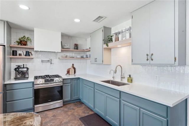 7183 Olive, Highland, CA 92346