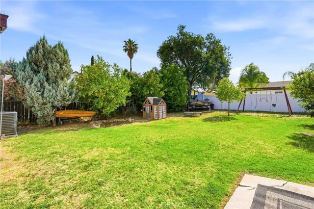 7183 Olive, Highland, CA 92346