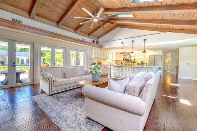 898 CYPRESS LAKEVIEW COURT, Tarpon Springs, FL 34688