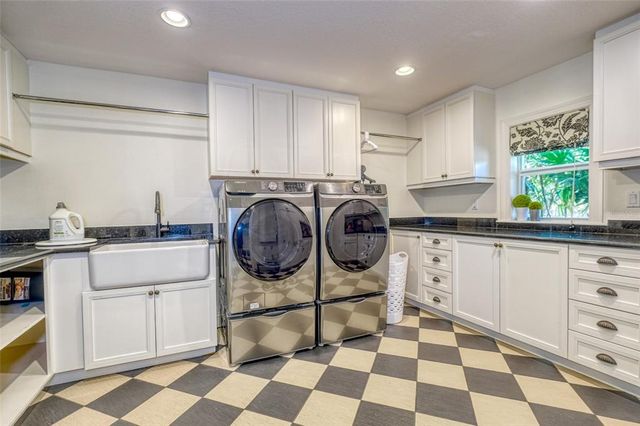 898 CYPRESS LAKEVIEW COURT, Tarpon Springs, FL 34688