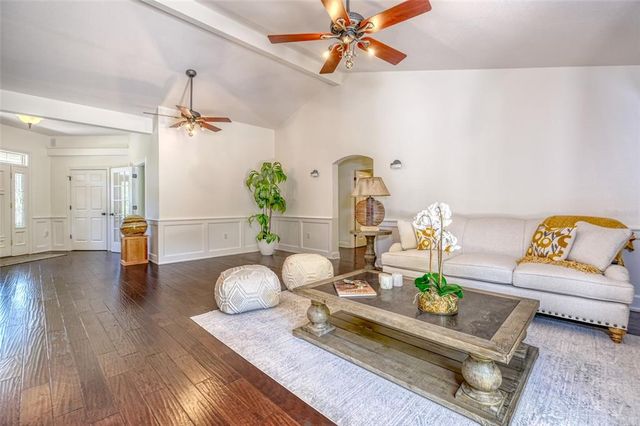 898 CYPRESS LAKEVIEW COURT, Tarpon Springs, FL 34688
