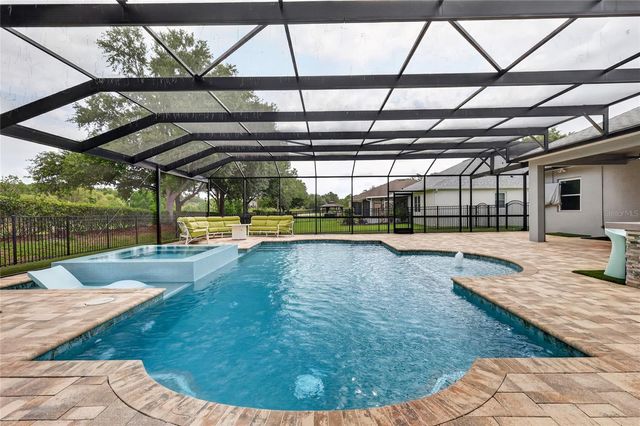 5006 RISHLEY RUN WAY, Mount Dora, FL 32757