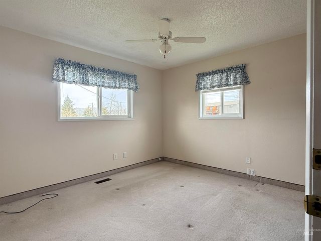 711 Mayfair Ct., Lewiston, ID 83501