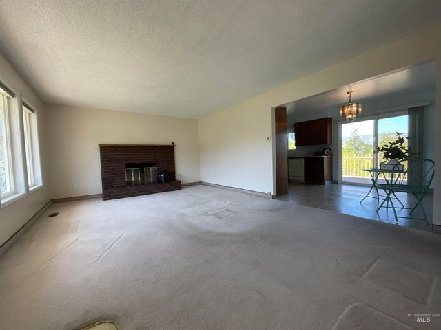 711 Mayfair Ct., Lewiston, ID 83501