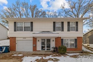 2393 Wesford Drive, Maryland Heights, MO 63043
