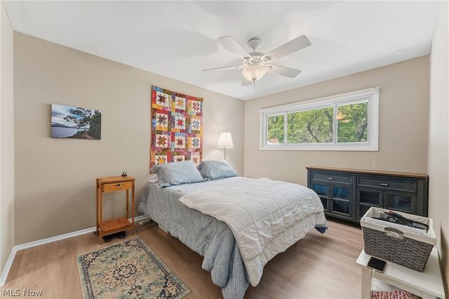 5923 Mills Creek Lane, North Ridgeville, OH 44039