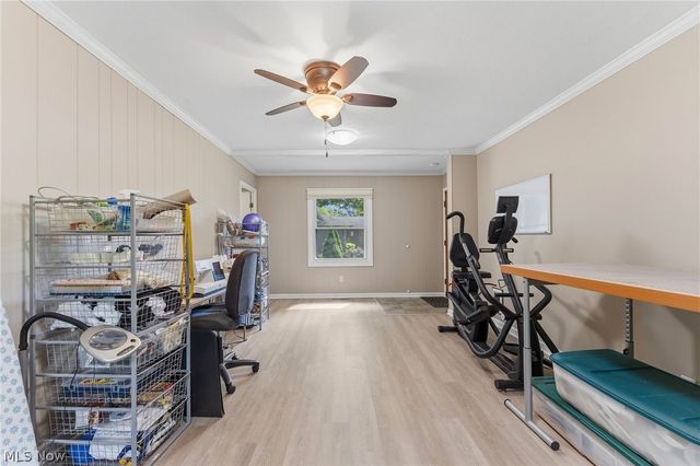 5923 Mills Creek Lane, North Ridgeville, OH 44039