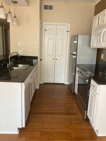 7151 Gaston Avenue 415, Dallas, TX 75214