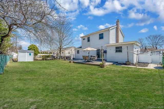 81 Dollard Drive, North Babylon, NY 11703