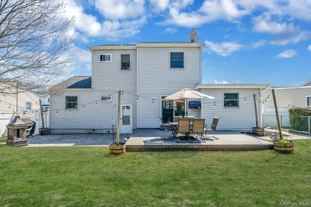 81 Dollard Drive, North Babylon, NY 11703