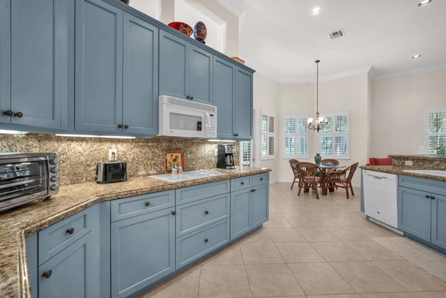 6585 Murano Way, Lake Worth, FL 33467